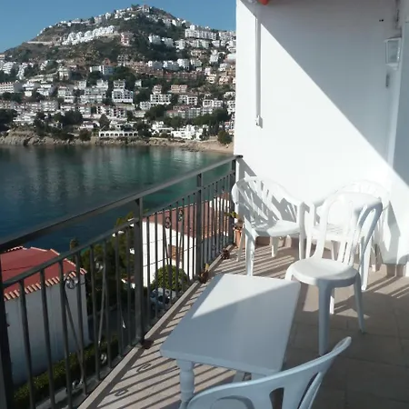 Con Vista Impresionante A La Bahia De Roses-189 * Roses